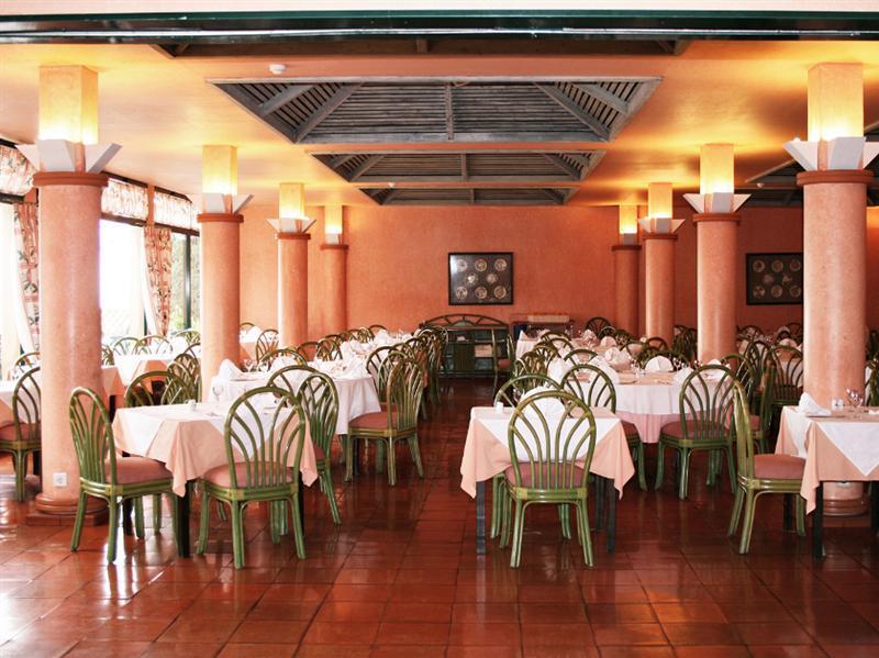 Dom Pedro Garajau Caniço